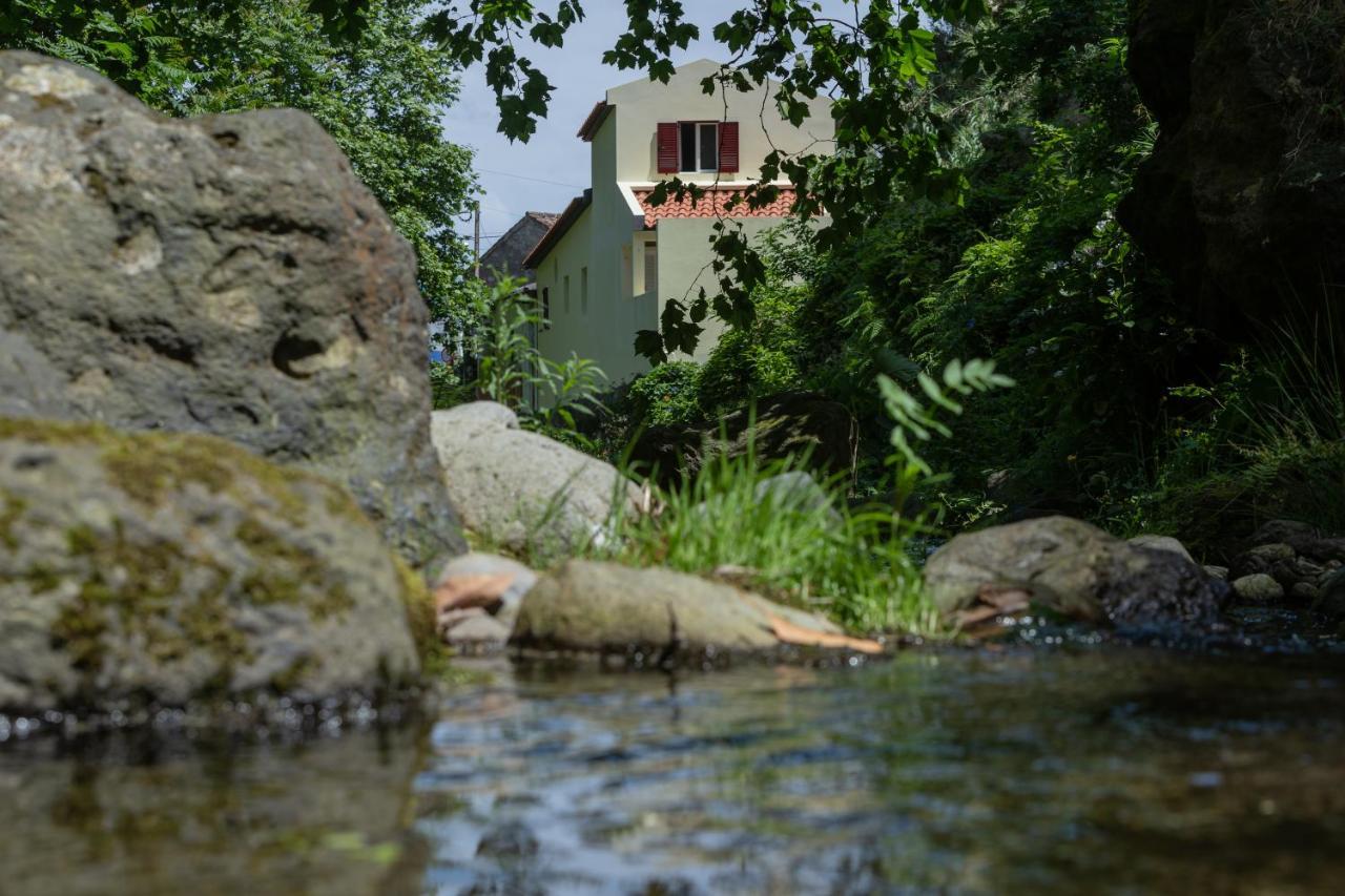 Villa Casa Da Ribeira Dos Moinhos Ribeira Grande Esterno foto